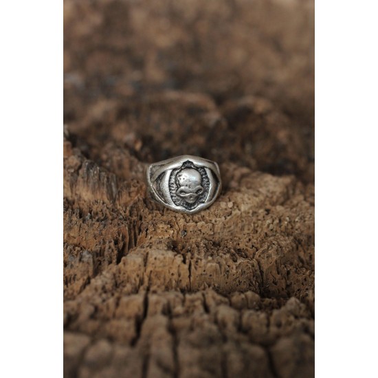 Ayarlanabilir Kuru Kafa Tasarımlı Erkek Yüzük - TJ-EY384