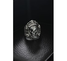 Ayarlanabilir Örümcek Ağında Kurukafa Figürlü Erkek Yüzük - TJ-EY514