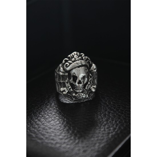 Ayarlanabilir Örümcek Ağında Kurukafa Figürlü Erkek Yüzük - TJ-EY514