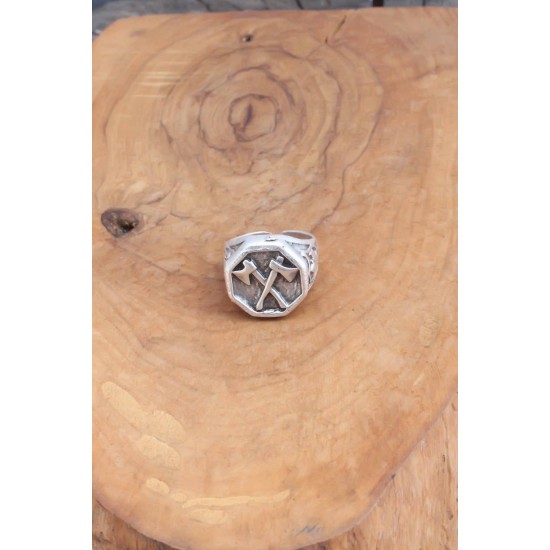 Balta Desenli Gümüş Renk Ayarlanabilir Erkek Yüzük - TJ-EY537