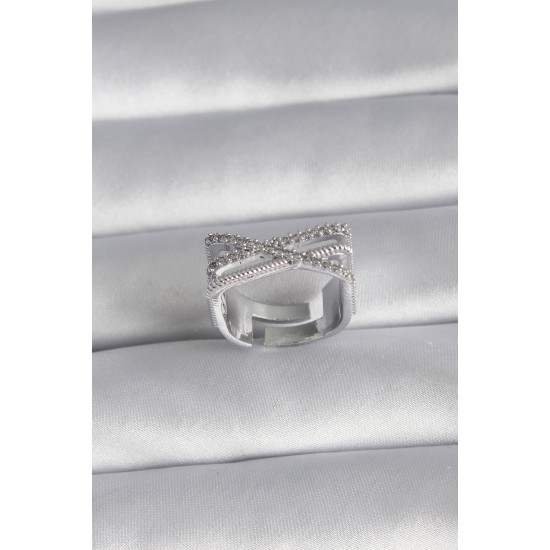 Pirinç Gümüş Renk Zirkon Taş Detay Kadın Yüzük - TJ-BYK3028