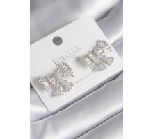 Pirinç Gümüş Renk Zirkon Taşlı Kurdele Model Kadın Küp - TJ-BKP8600