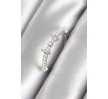Pirinç Gümüş Renk Zirkon Taşlı Kurdele Model İnci Detay Kadın Yüzük - TJ-BYK3060