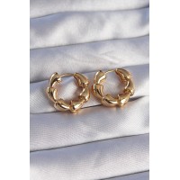 Pirinç Gold Renk Damla Kıvrım Tasarımlı Halka Küpe TJ-BKP9084