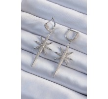 Pirinç Gümüş Renk Zirkon Taş Kaplama Kutup Yıldızı Tasarımlı Kadın Küpe - TJ-BKP9478