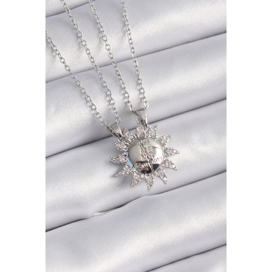 316L Çelik Gümüş Renk Zirkon Taşlı Güneş Model İşleme Yazı Detay Arkadaşlık Kolyesi - TJ-BKO9289