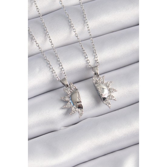 316L Çelik Gümüş Renk Zirkon Taşlı Güneş Model İşleme Yazı Detay Arkadaşlık Kolyesi - TJ-BKO9289