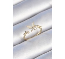 Pirinç Gold Renk Zirkon Taş Detaylı Beyaz Mineli Kelebek Model Kadın Yüzük - TJ-BYK3432