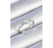 Pirinç Gümüş Renk Zirkon Taşlı Yıldız Detay Beyaz Mineli Kadın Yüzük - TJ-BYK3441