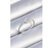 Pirinç Gümüş Renk Zirkon Taşlı Oval Beyaz Mineli Kadın Yüzük - TJ-BYK3445