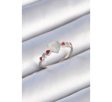 Pirinç Gümüş Renk Beyaz Mineli Kalp Model Zirkon Taş Detaylı Kadın Yüzük - TJ-BYK3459