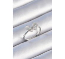 Pirinç Gümüş Renk Zirkon Taşlı Beyaz Mineli Kelebek Model Kadın Yüzük - TJ-BYK3465