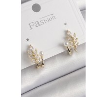 Pirinç Gold Renk Zirkon Taşlı Yaprak Model İnci Detay Küpe - TJ-BKP9959