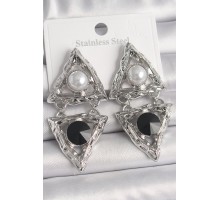 Pirinç Gümüş Renk Sallantı Üçgen Model İnci Detay Kadın Küpe - TJ-BKP10089