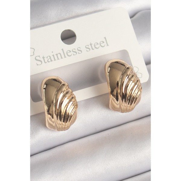 Pirinç Gold Renk İşleme Detaylı Yarım Halka Model Kadın Küpe - TJ-BKP10245