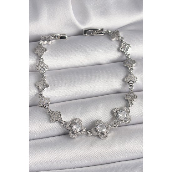 Pirinç Gümüş Renk Zirkon Taşlı Yonca Model Kadın Bileklik - TJ-BB6813