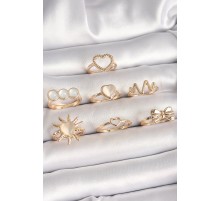 Pirinç Gold Renk Beyaz Mineli Kalp Model Kurdele Detay Kadın Küpe Kombini - TJ-BYK3673