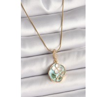 316L Çelik Gold Renk Zincir Zirkon Taşlı Beyaz Yonca İşlemeli Mavi Portre Model Kadın Kolye - TJ-BKO9909