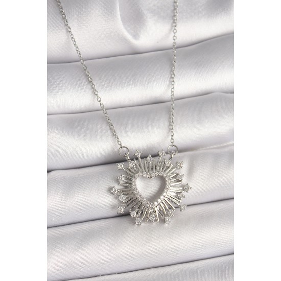 316L Çelik Gümüş Renk Zirkon Taşlı Kalp Model Kadın Kolye - TJ-BKO9919