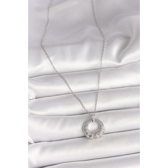 316L Çelik Gümüş Renk Zincir Zirkon Taş İşlemeli Daire Model Kadın Kolye - TJ-BKO9969