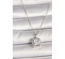 316L Çelik Gümüş Renk Zincir Kare Zirkon Taşlı Kadın Kolye - TJ-BKO9993