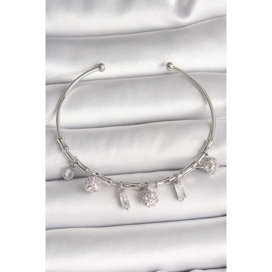 Pirinç Gümüş Renk Sallantı Zirkon Taşlı Çiçek Figür Charm Kadın Bileklik - TJ-BB6900