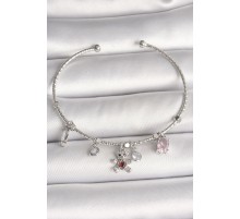 Pirinç Gümüş Renk Sallantı Zirkon Taşlı Ayıcık Figür Kırmızı Taş Detay Charm Kadın Bileklik - TJ-BB6912
