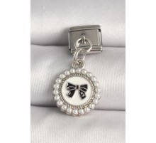 316L Çelik Gümüş Renk Siyah Fiyonk İşlemeli İnci Detaylı Nomination Charm - TJ-BC1302