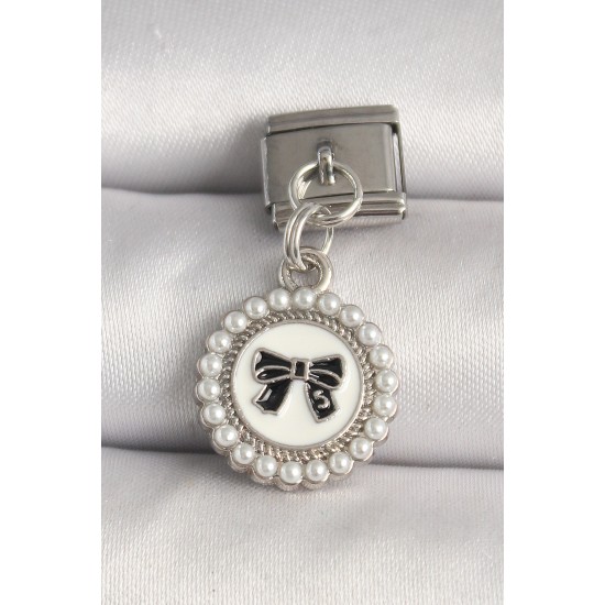 316L Çelik Gümüş Renk Siyah Fiyonk İşlemeli İnci Detaylı Nomination Charm - TJ-BC1302