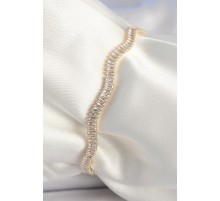 Pirinç Gold Renk Su Yolu Zirkon Taşlı Model Kadın Bileklik - TJ-BB6926