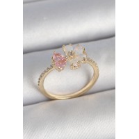 Pirinç Gold Renk Beyaz Mineli Pembe Zirkon Taşlı Çiçek Model Kadın Yüzük TJ-BYK3709