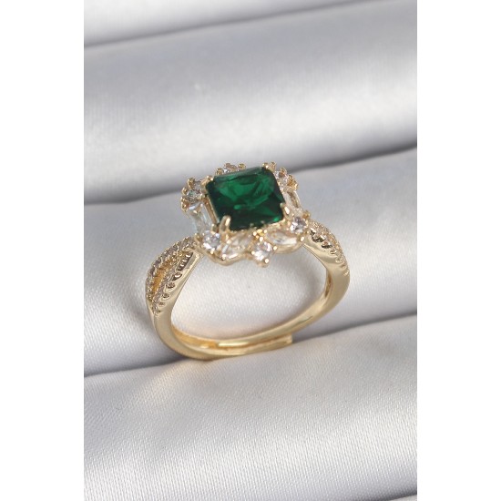 Pirinç Gold Renk Zirkon Taşlı Yeşil Kare Tektaş Model Kadın Yüzük - TJ-BYK3711