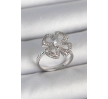 Pirinç Gümüş Renk Zirkon Taşlı Yonca Model Ayarlanabilir Kadın Yüzük - TJ-BYK3718