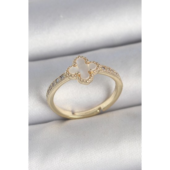 Pirinç Gold Renk Zirkon Taşlı Beyaz Mineli Yonca Model Ayarlanabilir Kadın Yüzük - TJ-BYK3737
