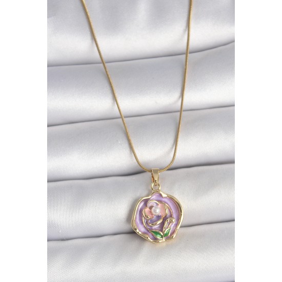 316L Çelik Gold Renk Zincir Mor Renkli Çiçek İşlemeli İnci Detay Portre Model Kadın Kolye - TJ-BKO10074