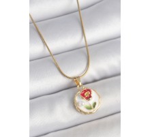 316L Çelik Gold Renk Zincir Beyaz Minimal Çiçek İşlemeli İnci Detay Portre Model Kadın Kolye - TJ-BKO10131