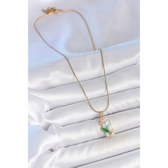 316L Çelik Gold Renk Zincir Mavi Mineli Pembe Çiçek İşlemeli İnci Detay Dikdörtgen Portre Model Kadın Kolye - TJ-BKO10136