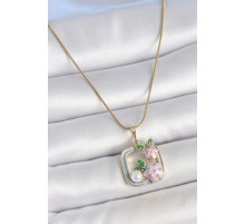 316L Çelik Gold Renk Zincir Mavi Mineli Kare Model Çiçek İşlemeli İnci Detay Kadın Kolye - TJ-BKO10158