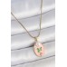 316L Çelik Gold Renk Zincir Pembe Mineli Oval İncili Çiçek İşlemeli Portre Model Kadın Kolye - TJ-BKO10176