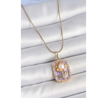 316L Çelik Gold Renk Zincir Mor Mineli İncili Papatya İşlemeli Portre Model Kadın Kolye - TJ-BKO10198