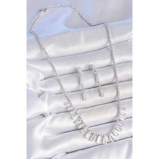 Pirinç Gümüş Renk Zirkon Taşlı Su Yolu Model VIP Seri Kadın Küpe Seti - TJ-BKO10201