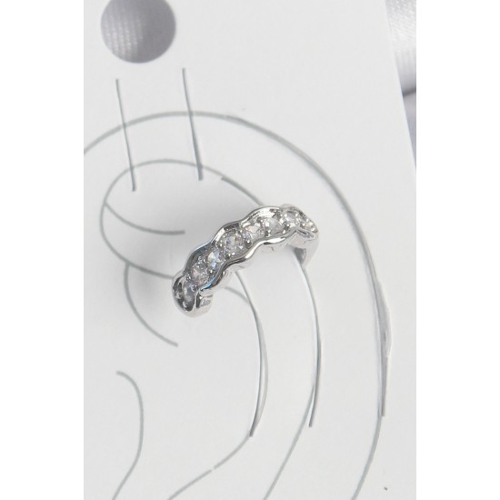 Pirinç Gümüş Renk Zirkon Taşlı Kıkırdak Model Kadın Küpe - TJ-BKP10550