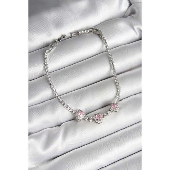 Pirinç Sıralı Pembe Kalp Figürlü Zirkon Taşlı Gümüş Renk Kadın Bileklik - TJ-BB6982