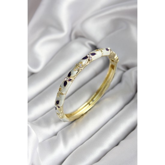 Mineli Pirinç Siyah Çiçek Desenli Zirkon Taşlı Gold Renk Kadın Kelepçe (çap 60 mm) - TJ-BB6985