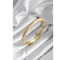 Mineli Pirinç Krem Çiçek Desenli Zirkon Taşlı Gold Renk Kadın Kelepçe (çap 60 mm) - TJ-BB6991