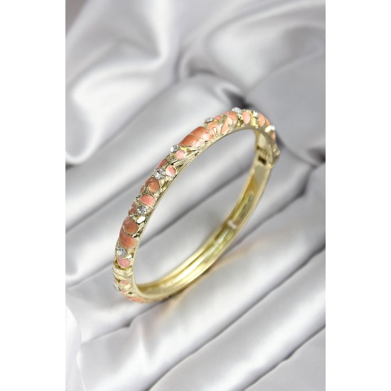 Mineli Pirinç Yavru Ağzı Çiçek Desenli Zirkon Taşlı Gold Renk Kadın Kelepçe - TJ-BB7017