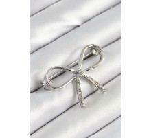 Zirkon Taş Detaylı Fiyonk Figürlü Gümüş Renk Kadın Broş - TJ-BR453