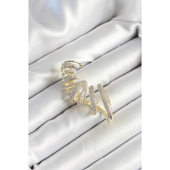 Pirinç Zirkon Taş Kaplamalı Sarmal Figürlü Gold Renk Kadın Sağ Kıkırdak Küpe - TJ-BKP10627