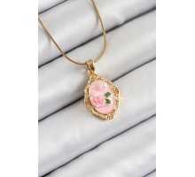 316L Çelik Zincir Pembe Sanatsal Portre İnci Detaylı Gül Figürlü Model Gold Renk Kadın Kolye - TJ-BKO10281