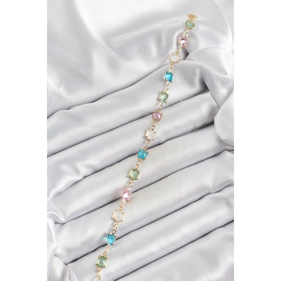 Pirinç Gold Renk Karışık Renk Kare Zirkon Taşlı Kadın Bileklik - TJ-BB7047